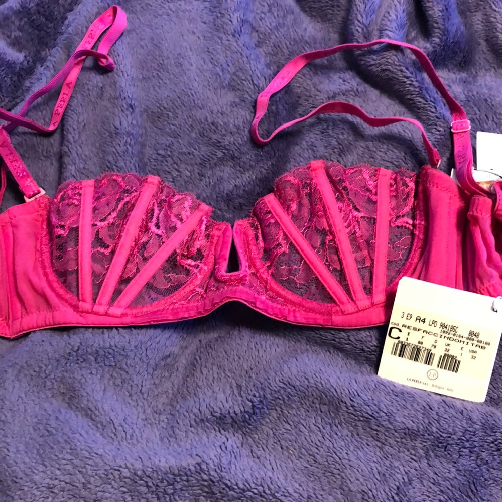 New with tags LaPerla convertible lace bra 32C
